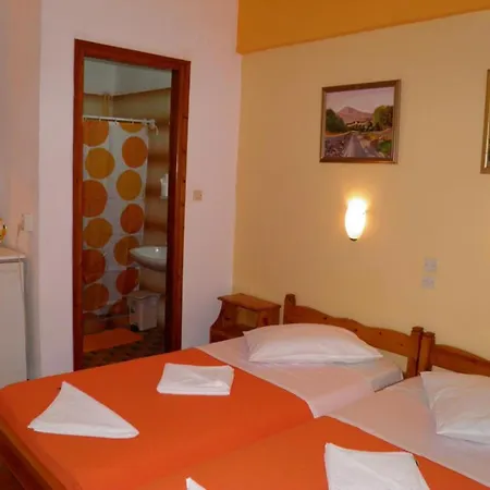 Eleni's House Szkiáthosz