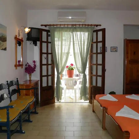 Gasthuis Eleni's House Skiathos-stad